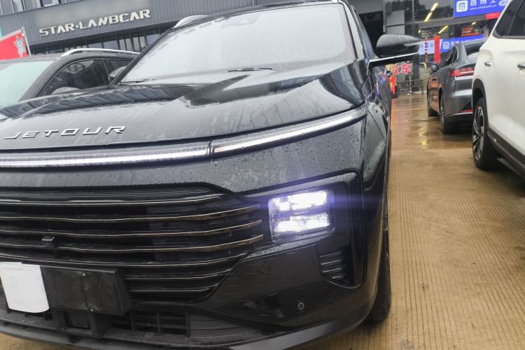 Used JETOUR X70 PLUS 2025 1.5T Flagship 7-Seater Left Front Headlight