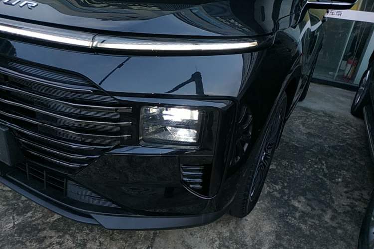 Used JETOUR X70 PLUS 2025 1.5T Luxury Edition 5 Seats Left Front Headlight