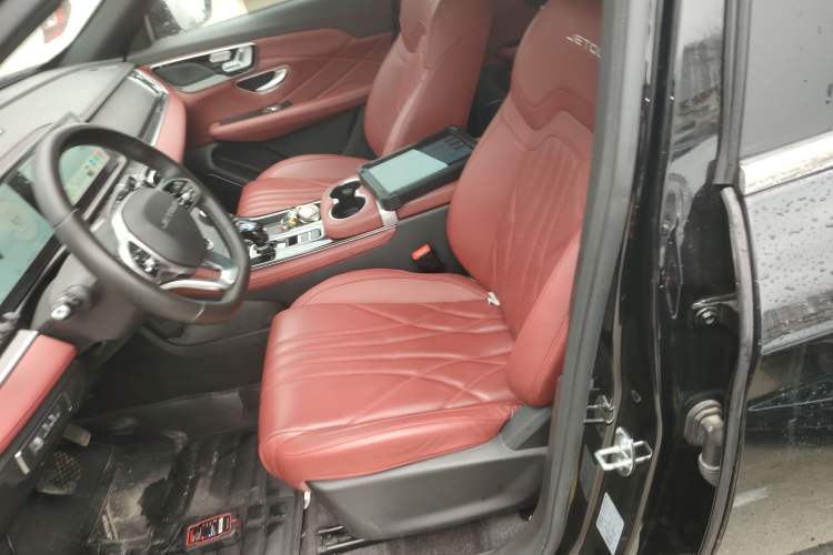 Used JETOUR X70 PLUS 2025 1.5T ZhiZhen Pailong Edition 7-Seater Left Front Seat