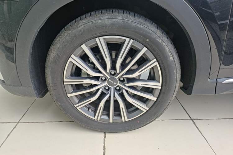 Used JETOUR X70 PLUS 2025 Champion Edition 1.5T DCT Champion PRO 5-Seater Left Front Wheel Hub