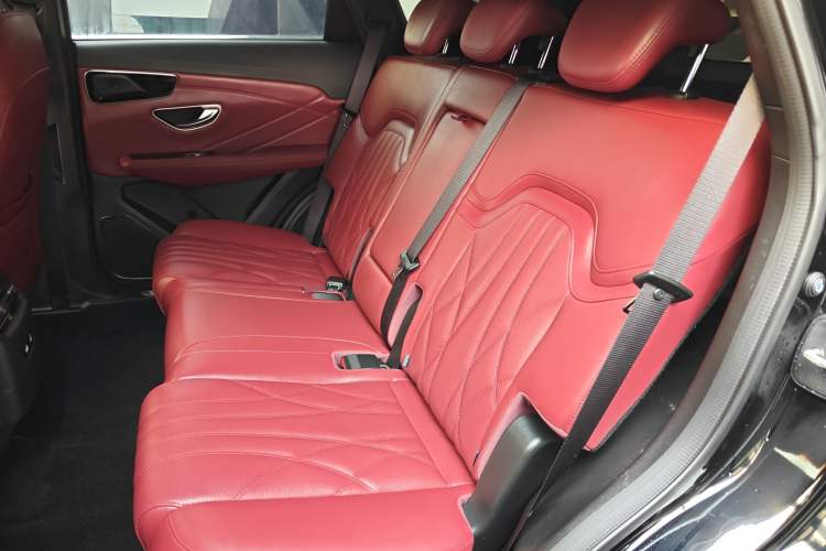 Used JETOUR X70 PLUS 2025 1.5T Luxury Dynamic Edition 5 Seats Left Rear Seat