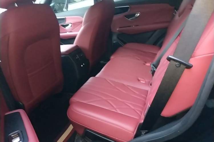 Used JETOUR X70 PLUS 2025 1.5T Luxury Edition 5 Seats Left Rear Seat
