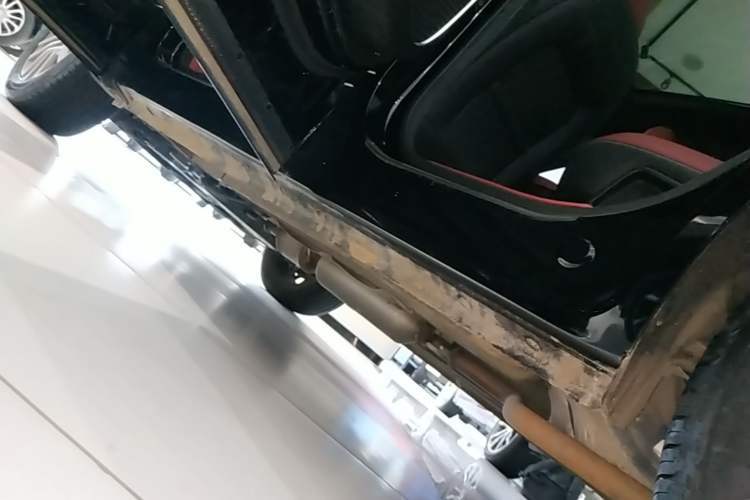 Used JETOUR X70 PLUS 2025 Champion Edition 1.5T DCT Champion PRO 5-Seater Left Side Sill