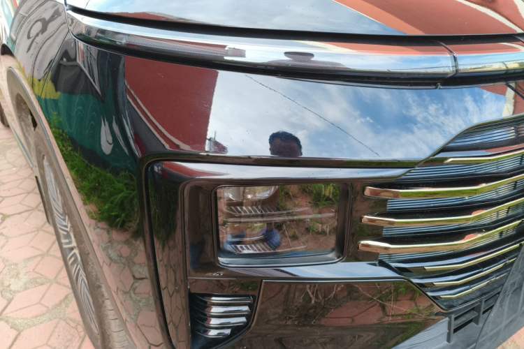 Used JETOUR X70 PLUS 2025 1.5T ZhiZhen Pailong Edition 5-Seater Right Front Headlight