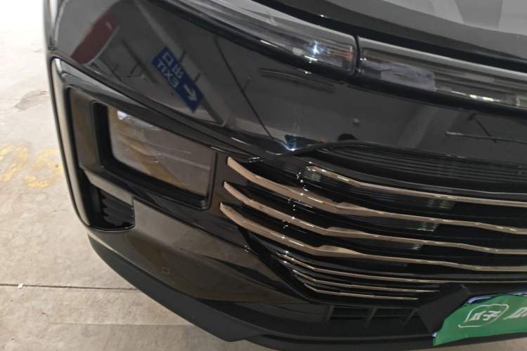 Used JETOUR X70 PLUS 2025 1.5T Flagship 7-Seater Right Front Headlight