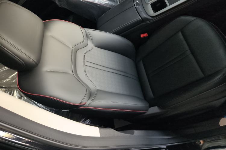 Used JETOUR X70 PLUS 2025 Champion Edition 1.5T DCT Champion MAX 5-seater Right Front Seat