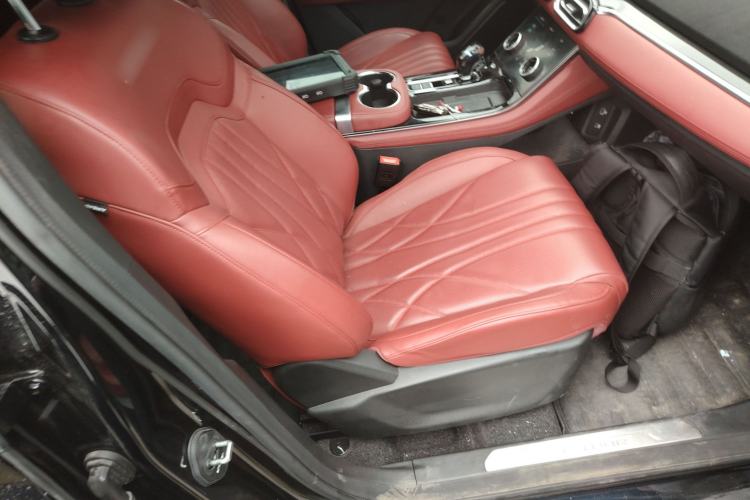 Used JETOUR X70 PLUS 2025 1.5T ZhiZhen Pailong Edition 7-Seater Right Front Seat