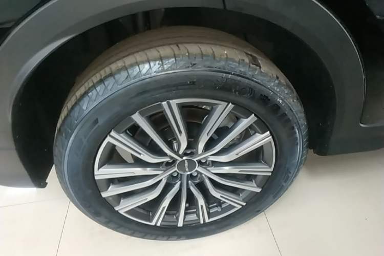 Used JETOUR X70 PLUS 2025 Champion Edition 1.5T DCT Champion PRO 5-Seater Right Rear Wheel Hub