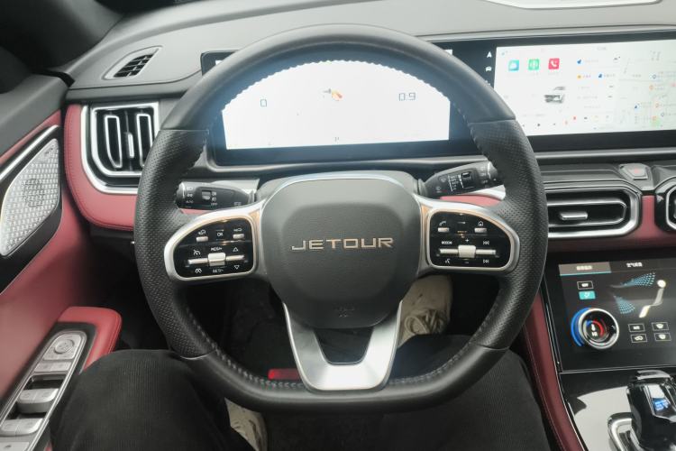 Used JETOUR X70 PLUS 2025 1.5T Flagship 7-Seater Steering Wheel