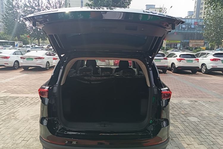Used JETOUR X70 PLUS 2025 Champion Edition 1.5T DCT Champion MAX 5-seater Trunk