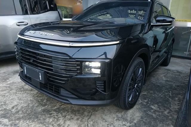 Used JETOUR X70 PLUS 2025 1.5T Luxury Edition 5 Seats