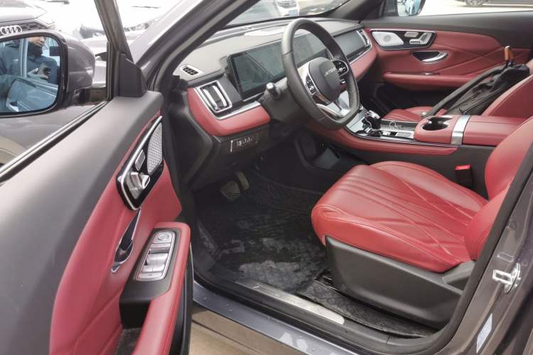 Used JETOUR X70 PLUS 2025 1.5T Flagship Edition 5 Seats Driver Seat