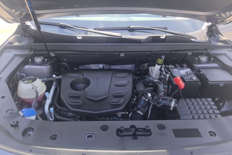 Used JETOUR X70 PLUS 2025 Champion Edition 1.5T DCT Champion MAX 5-seater Engine Bay