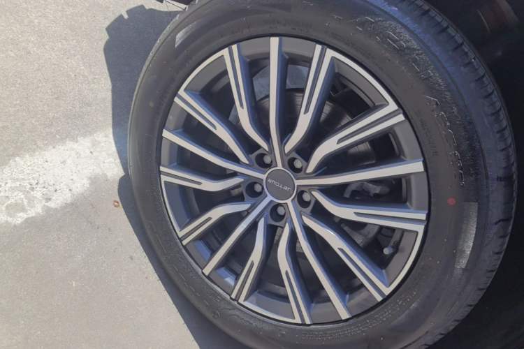Used JETOUR X70 PLUS 2025 Champion Edition 1.5T DCT Champion MAX 5-seater Exterior 5