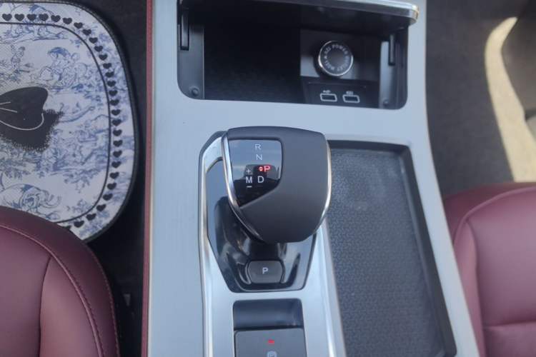 Used JETOUR X70 PLUS 2025 Champion Edition 1.5T DCT Champion MAX 5-seater Gear Lever