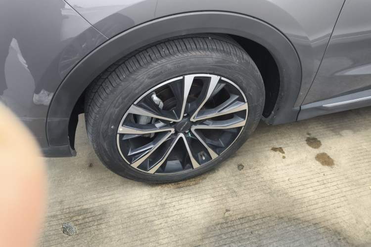 Used JETOUR X70 PLUS 2025 1.5T Flagship Edition 5 Seats Left Front Wheel Hub