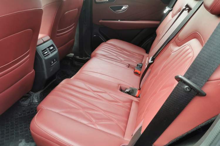 Used JETOUR X70 PLUS 2025 1.5T Flagship Edition 5 Seats Left Rear Seat