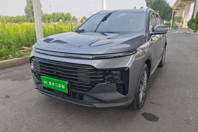 Used JETOUR X70 PLUS 2025 1.5T Luxury Edition 7-Seater