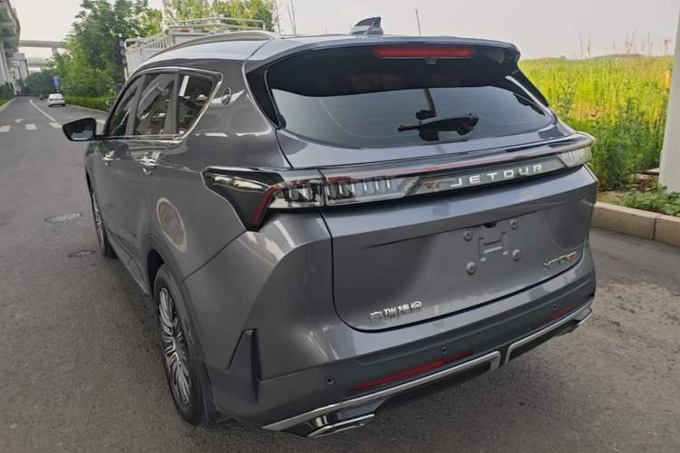 Used JETOUR X70 PLUS 2025 1.5T Luxury Edition 7-Seater Rear Left 45 Deg