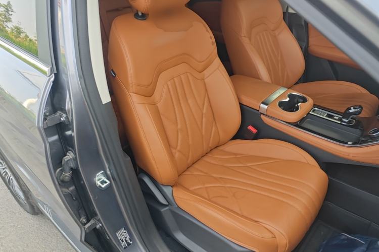Used JETOUR X70 PLUS 2025 1.5T Luxury Edition 7-Seater Right Front Seat
