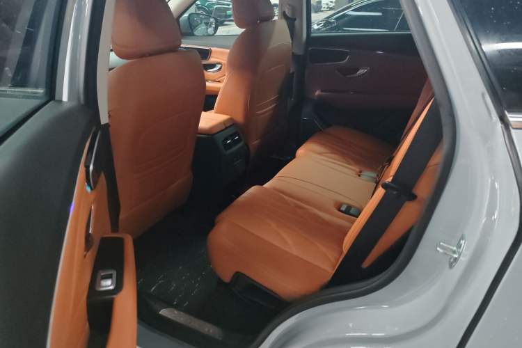 Used JETOUR X70 PLUS 2025 1.5T Luxury Edition 5 Seats Interior 1