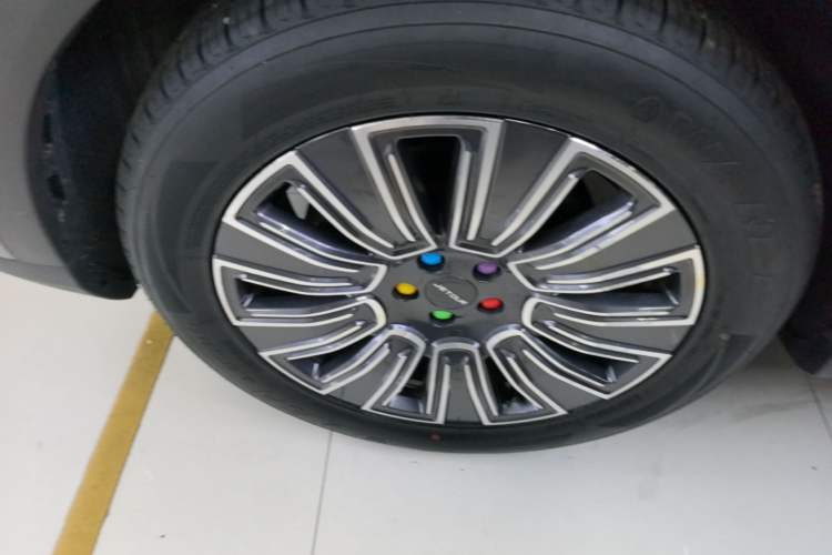 Used JETOUR X70 PLUS 2025 1.5T Luxury Edition 7-Seater Left Front Wheel Hub