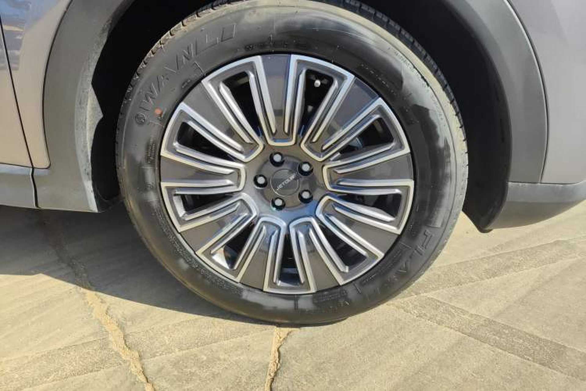 Used JETOUR X70 PLUS 2025 1.5T Luxury Edition 7-Seater Right Front Wheel Hub