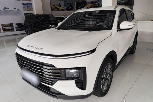 Used JETOUR X70 PLUS 2025 1.5T Elite Edition 5 Seats