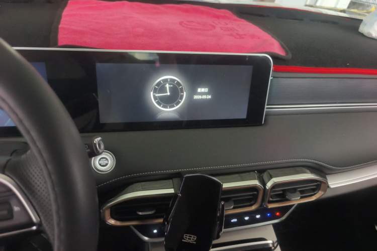 Used JETOUR X70 PLUS 2025 Champion Edition 1.5T DCT Champion MAX 5-seater Audio And AC Panel
