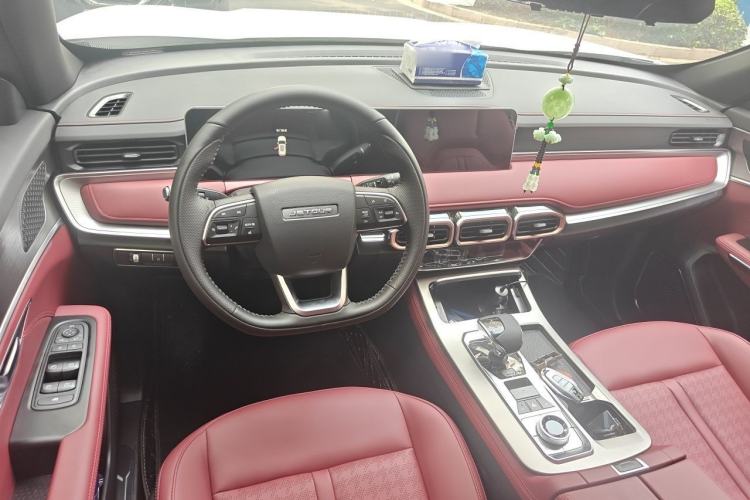 Used JETOUR X70 PLUS 2025 Champion Edition 1.5T DCT Champion PRO 7-Seater Center Console