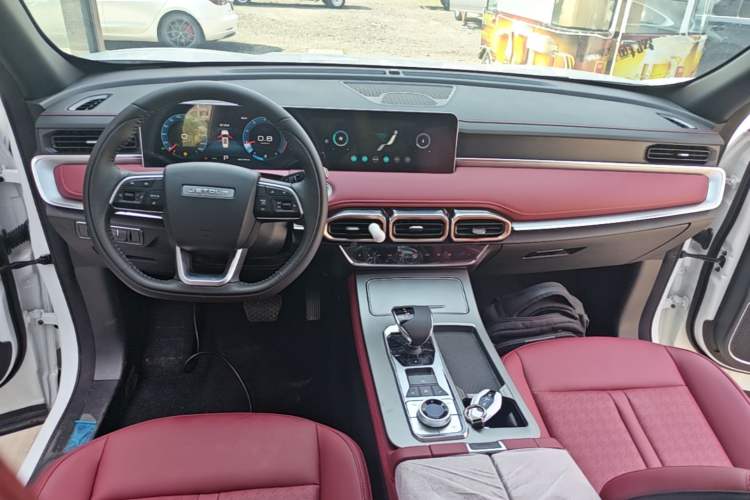 Used JETOUR X70 PLUS 2025 Champion Edition 1.5T DCT Champion PRO 5-Seater Center Console