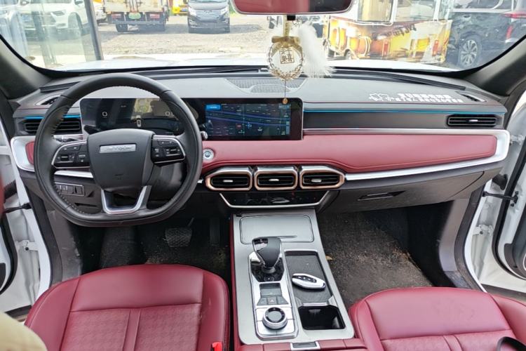 Used JETOUR X70 PLUS 2025 Champion Edition 1.5T DCT Champion PRO 5-Seater Center Console