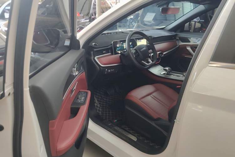 Used JETOUR X70 PLUS 2025 Champion Edition 1.5T DCT Champion MAX 7-Seater Driver Seat