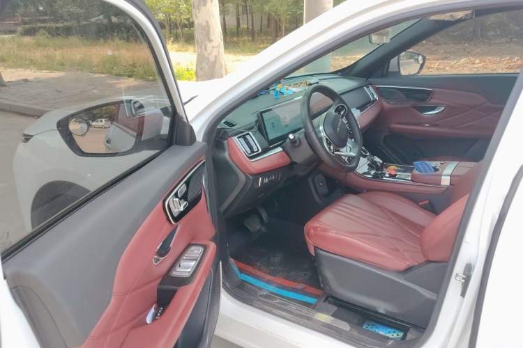 Used JETOUR X70 PLUS 2025 1.5T Luxury Dynamic Edition 7-Seater Driver Seat