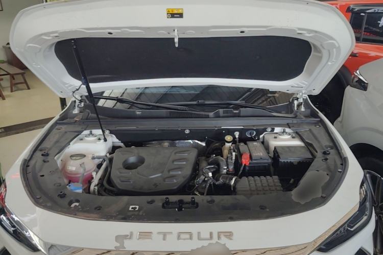 Used JETOUR X70 PLUS 2025 Champion Edition 1.5T DCT Champion MAX 7-Seater Engine Bay