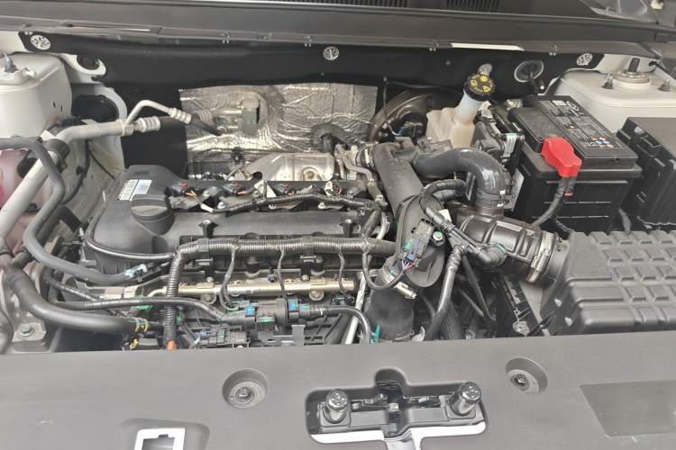 Used JETOUR X70 PLUS 2025 Champion Edition 1.5T DCT Champion PRO 7-Seater Engine Bay