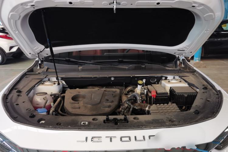 Used JETOUR X70 PLUS 2025 1.5T CVT Flagship PRO 5-Seater Engine Bay