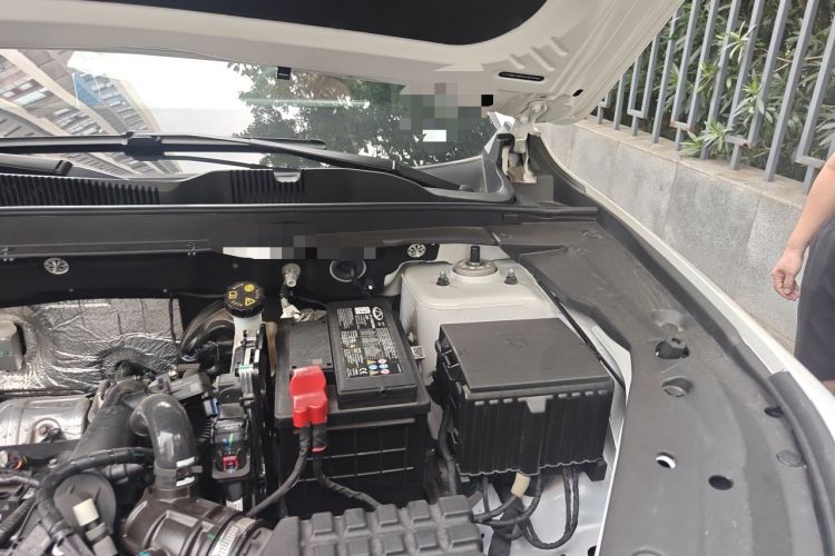 Used JETOUR X70 PLUS 2025 Champion Edition 1.5T DCT Champion PRO 7-Seater Engine Bay Left