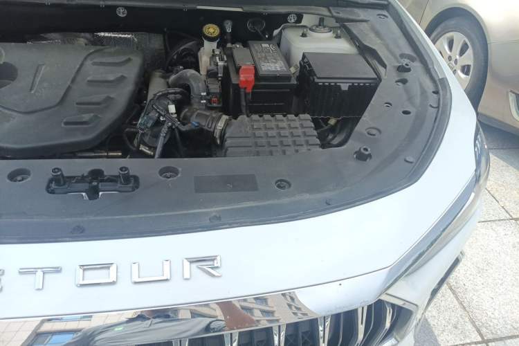 Used JETOUR X70 PLUS 2025 Champion Edition 1.5T DCT Champion MAX 5-seater Engine Bay Left