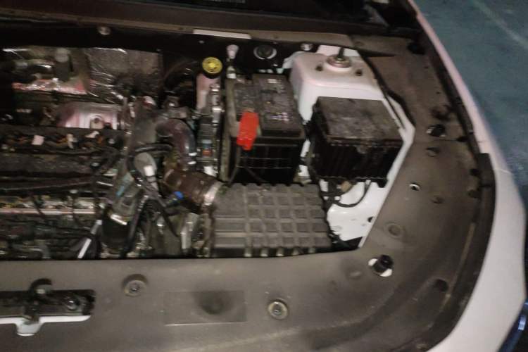 Used JETOUR X70 PLUS 2025 Champion Edition 1.5T DCT Champion PRO 5-Seater Engine Bay Left