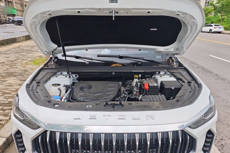 Used JETOUR X70 PLUS 2025 Champion Edition 1.5T DCT Champion PRO 5-Seater Engine Bay