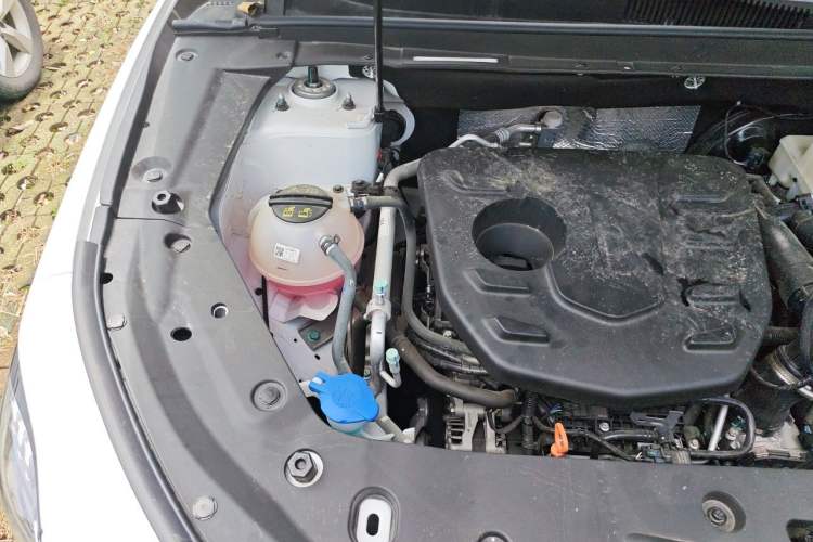 Used JETOUR X70 PLUS 2025 Champion Edition 1.5T DCT Champion MAX+ 7-Seater Engine Bay Right
