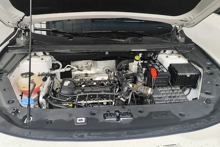Used JETOUR X70 PLUS 2025 Champion Edition 1.5T DCT Champion PRO 7-Seater Engine Bay
