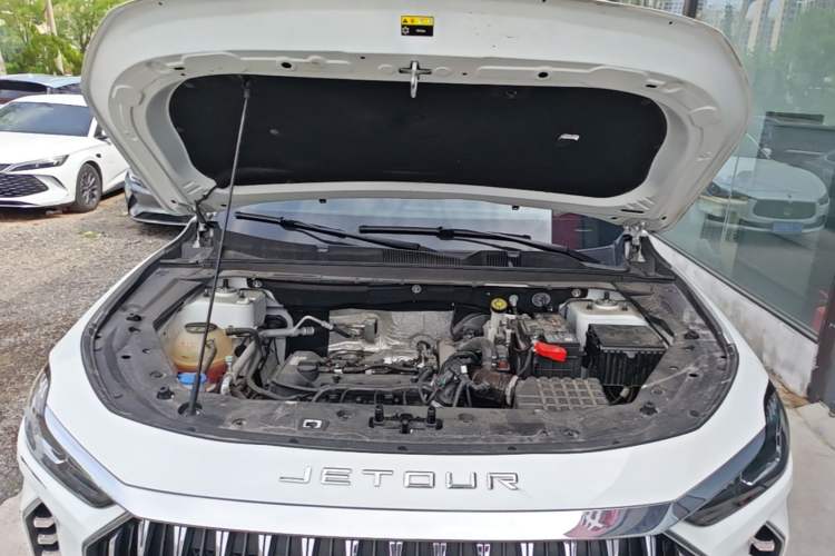 Used JETOUR X70 PLUS 2025 Champion Edition 1.5T DCT Champion PRO 5-Seater Engine Bay