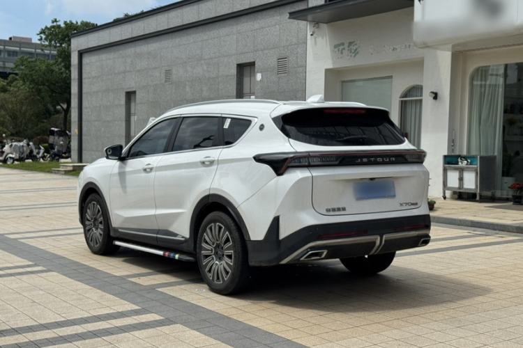 Used JETOUR X70 PLUS 2025 1.5T Luxury Edition 7-Seater Exterior 3