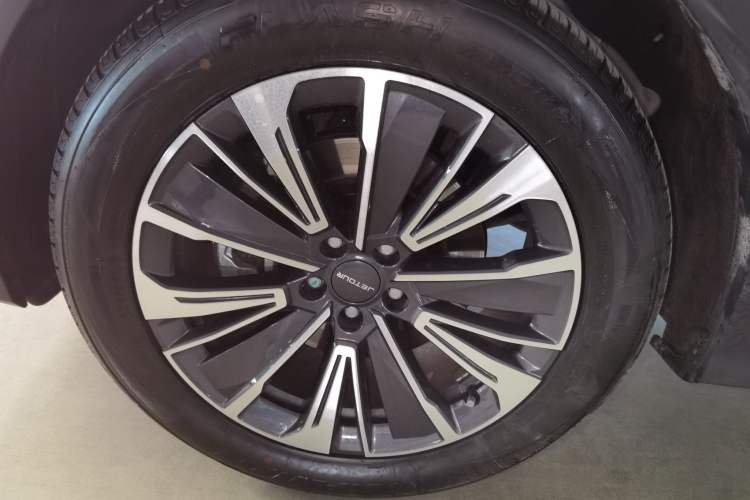 Used JETOUR X70 PLUS 2025 1.5T CVT Flagship PRO 5-Seater Exterior 4