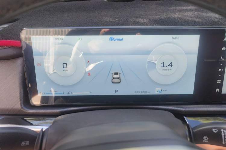 Used JETOUR X70 PLUS 2025 1.5T ZhiZhen Pailong Edition 5-Seater Instrument Cluster