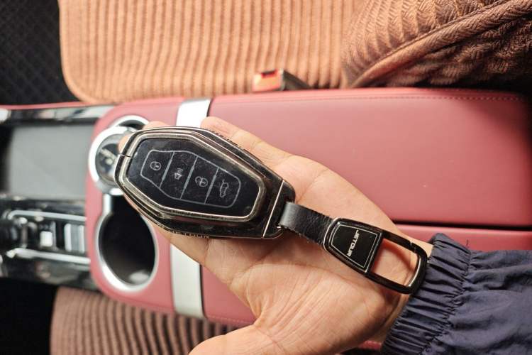 Used JETOUR X70 PLUS 2025 1.5T Luxury Edition 5 Seats Interior 1
