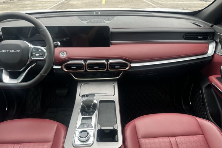 Used JETOUR X70 PLUS 2025 Champion Edition 1.5T DCT Champion MAX+ 5-seater Interior 1