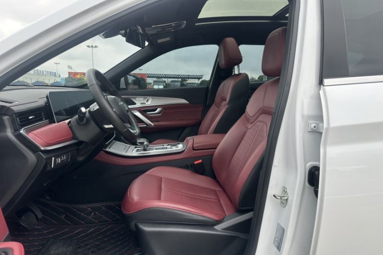 Used JETOUR X70 PLUS 2025 Champion Edition 1.5T DCT Champion MAX+ 5-seater Interior 10